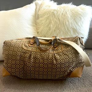 Coach women’s travel duffel bag